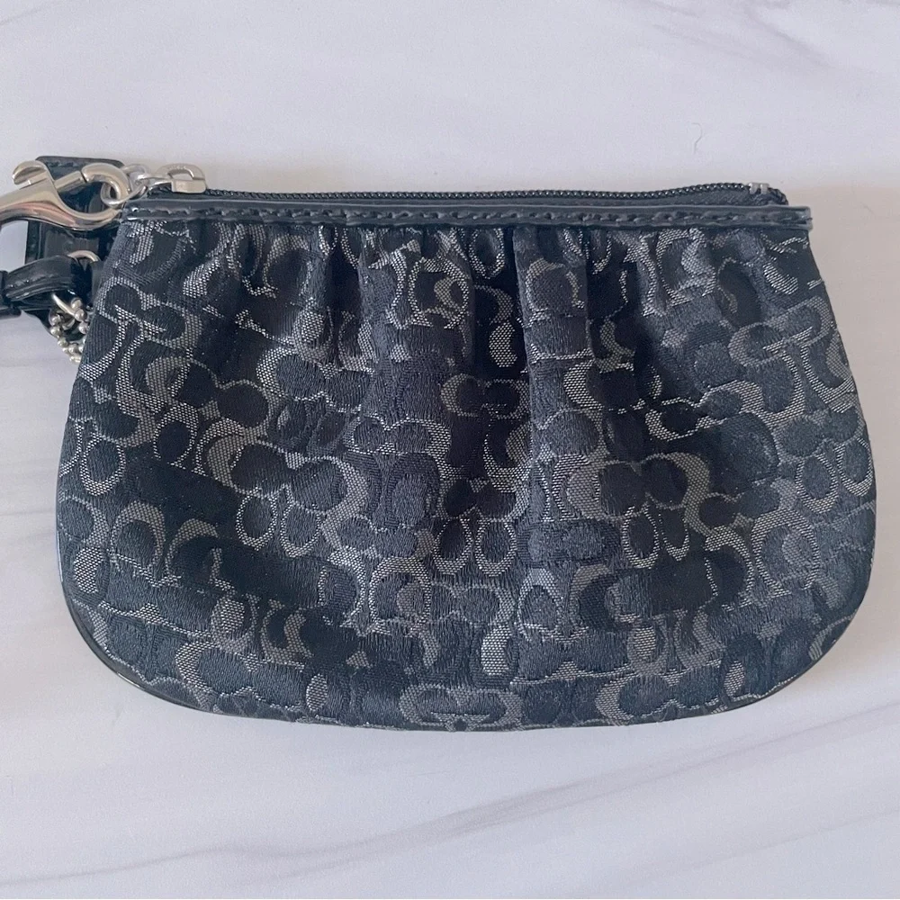 Coach Patent Leather CC Black Wristlet